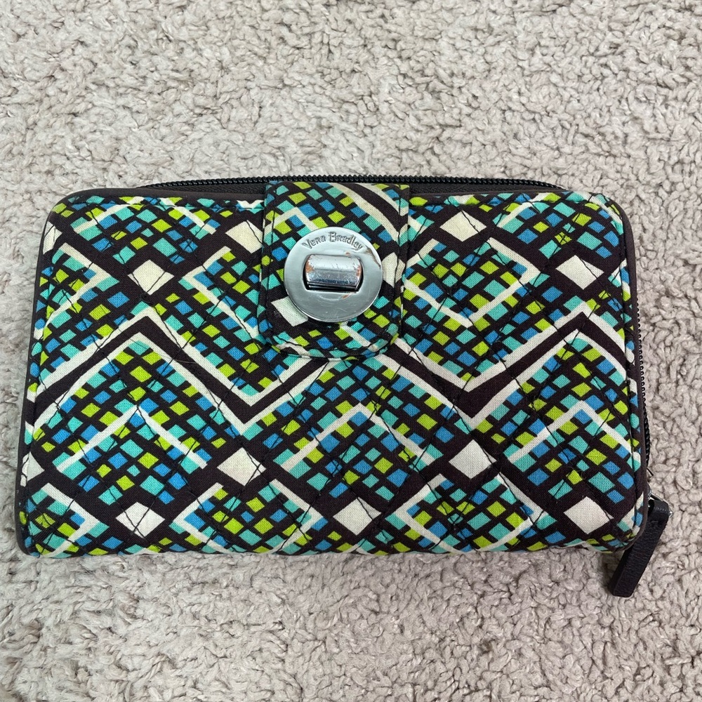 VERA BRADLEY RFID Turnlock Wallet Rain Forest